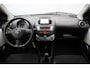 Toyota Aygo 1.0 VVT-i Now 5 Deurs - Airco, Navi, Trekhaak, Nieuwe APK!