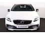 Volvo V40 Cross Country T3 Polar Plus Luxury - Panoramadak - Leder - DAB - Parkeerverwarming - Camera achter - All-Season banden - Climate Control - Cruise Control - Parkeersensoren voor & achter - Keyless Entry - Getint glas v.a. B-stijl - Harman/Kardon - Bluekens onderhouden - 18' LMV 'Metallah'