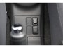 Toyota Yaris 1.3 VVTi Aspiration | Handbediende airconditioning | donkergrijs stoffen bekleding Aspiration-design | 15” wieldoppen ‘Aspiration’ | 2 extra speakers | curtain airbags | knie airbag | verwarmde buiten