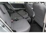 Toyota Yaris 1.3 VVTi Aspiration | Handbediende airconditioning | donkergrijs stoffen bekleding Aspiration-design | 15” wieldoppen ‘Aspiration’ | 2 extra speakers | curtain airbags | knie airbag | verwarmde buiten