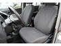 Toyota Yaris 1.3 VVTi Aspiration | Handbediende airconditioning | donkergrijs stoffen bekleding Aspiration-design | 15” wieldoppen ‘Aspiration’ | 2 extra speakers | curtain airbags | knie airbag | verwarmde buiten