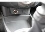 Toyota Yaris 1.3 VVTi Aspiration | Handbediende airconditioning | donkergrijs stoffen bekleding Aspiration-design | 15” wieldoppen ‘Aspiration’ | 2 extra speakers | curtain airbags | knie airbag | verwarmde buiten
