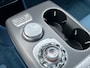 Genesis GV60 84 kWh 490pk Luxury AWD 5.400,- DEMO VOORDEEL | V2L | Nappa Leder | Bang & Olufsen | 21" Lichtmetaal | Panoramadak | Comfort Pakket | Parkeer Pakket | Convenience Pakket