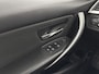 BMW 3-Serie 320i Executive Sport-Line Aut. *LEATHER | SPORTSEATS | NAVI-FULLMAP | ECC | PDC | CRUISE | CARPLAY | SHADOW-LINE | PRIVACY-GLASS | 18''ALU*