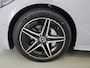 Mercedes-Benz C-klasse 300e Business Solution AMG | Trekhaak | Burmester | 360° camera | Panoramaschuifdak | Nightpakket |  Stoelverwarming voor |