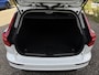 Volvo V60 2.0 B3 Momentum | 19 inch | Black Optiek