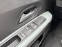 Dacia Sandero Stepway 1.2 Eco-G 120 extreme | Schuif/Kantel-Dak | Stoelverwarming | 360° Camera | Navigatie |
