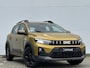 Dacia Sandero Stepway 1.2 Eco-G 120 extreme | Schuif/Kantel-Dak | Stoelverwarming | 360° Camera | Navigatie |