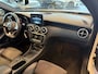 Mercedes-Benz A-klasse 180 AMG Night Edition Plus Automaat | Facelift | Cruise control | Adaptief onderstel | Lederen/Alcantara bekleding | Stoelverwarming | Navigatie | Bluetooth