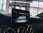 Mercedes-Benz A-klasse 180 AMG Night Edition Plus Automaat | Facelift | Cruise control | Adaptief onderstel | Lederen/Alcantara bekleding | Stoelverwarming | Navigatie | Bluetooth