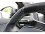 Peugeot e-2008 EV GT Pack 50 kWh | Fase 3 laden | SOH 90,94% | Panorama/schuifdak | Stoelverwarming | All season | 18 Inch | NL auto |