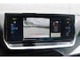 Peugeot e-2008 EV GT Pack 50 kWh | Fase 3 laden | SOH 90,94% | Panorama/schuifdak | Stoelverwarming | All season | 18 Inch | NL auto |