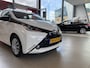 Toyota Aygo 1.0 VVT-i x-play,Navigatie,Apple Carplay Andriod/Auto,Airco,Achteruitrijcamera,Bluetooth,Snelheidsbegrenzer,Elektrischpakket,Ipod Usb Aansluiting