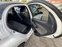 Toyota Yaris 1.5 Hybrid EXECUTIVE BI-TONE TREKHAAK 17'' LM-VELGEN STOELVERW KEYLESS LED APPLE/ANDROID AD-CRUISE CLIMA NAVI