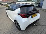 Toyota Yaris 1.5 Hybrid EXECUTIVE BI-TONE TREKHAAK 17'' LM-VELGEN STOELVERW KEYLESS LED APPLE/ANDROID AD-CRUISE CLIMA NAVI