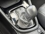 Toyota Yaris 1.5 Hybrid EXECUTIVE BI-TONE TREKHAAK 17'' LM-VELGEN STOELVERW KEYLESS LED APPLE/ANDROID AD-CRUISE CLIMA NAVI