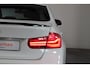 BMW 3-Serie 320i High Executive M-Sport LED, Cruise Control, Stoelverwarming, Bluetooth, Navigatie