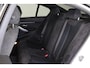 BMW 3-Serie 320i High Executive M-Sport LED, Cruise Control, Stoelverwarming, Bluetooth, Navigatie