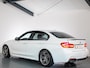 BMW 3-Serie 320i High Executive M-Sport LED, Cruise Control, Stoelverwarming, Bluetooth, Navigatie
