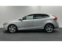 Volvo V40 2.0 T2 Summum NAVI LM CRUISE STOELVERWARMING 108000 KM.