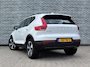 Volvo XC40 2.0 B4 Plus Dark | Trekhaak | Lichtmetalen Velgen 19 inch | All-Season banden | Harman Kardon Audio | Achteruitrijcamera | Parkeersensoren | Keyless Entry | Elektrische Achterklep | Elektrisch Verstelbare Voorstoelen | Stoelverwarming | Google Navigatie | Apple Carplay | Android Auto