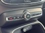 Volvo XC40 2.0 B4 Plus Dark | Trekhaak | Lichtmetalen Velgen 19 inch | All-Season banden | Harman Kardon Audio | Achteruitrijcamera | Parkeersensoren | Keyless Entry | Elektrische Achterklep | Elektrisch Verstelbare Voorstoelen | Stoelverwarming | Google Navigatie | Apple Carplay | Android Auto