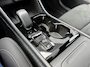 Volvo XC40 2.0 B4 Plus Dark | Trekhaak | Panoramadak | Lichtmetalen Velgen 19 inch | All-Season banden | Harman Kardon Audio | Achteruitrijcamera | Parkeersensoren | Keyless Entry | Elektrische Achterklep | Elektrisch Verstelbare Voorstoelen | Stoelverwarming | Google Navigatie | Apple Carplay | Android Auto