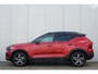 Volvo XC40 1.5 T3 Automaat R-Design | Panoramadak | Trekhaak | Lederen bekleding | 18 inch lichtmetalen velgen | Stoelverwarming voor & achter | Stuurwielverwarming | Sensus Full map navigatie | Apple CarPlay/Android Auto | Elektrisch verstelbare voorstoelen