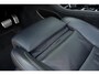 Volvo XC40 1.5 T3 Automaat R-Design | Panoramadak | Trekhaak | Lederen bekleding | 18 inch lichtmetalen velgen | Stoelverwarming voor & achter | Stuurwielverwarming | Sensus Full map navigatie | Apple CarPlay/Android Auto | Elektrisch verstelbare voorstoelen