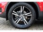 Volvo XC40 1.5 T3 Automaat R-Design | Panoramadak | Trekhaak | Lederen bekleding | 18 inch lichtmetalen velgen | Stoelverwarming voor & achter | Stuurwielverwarming | Sensus Full map navigatie | Apple CarPlay/Android Auto | Elektrisch verstelbare voorstoelen