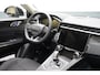Lynk & Co 01 1.5 | Zwart optiek | 360 camera | Panoramadak | Navigatie | Memory | Apple CarPlay