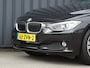 BMW 3-Serie 316i Upgrade Edition Automaat | Leder | Schuif-/Kanteldank | Xenon