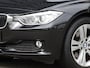 BMW 3-Serie 316i Upgrade Edition Automaat | Leder | Schuif-/Kanteldank | Xenon