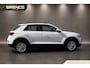Volkswagen T-Roc 1.5 TSI Style | stoel- en stuur verwarming | trekhaak | climate & adaptieve cruise control |