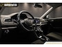 Volkswagen T-Roc 1.5 TSI Style | stoel- en stuur verwarming | trekhaak | climate & adaptieve cruise control |