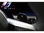 BMW X1 sDrive18i | M Sport | Adaptief M-Onderstel | Keyless Entry | Adaptieve LED | Stoelverwarming | Sportstoelen | Shadow Line