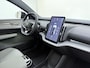 Volvo EX30 Cross Country Twin Motor Performance Ultra / 4X4 / Panoramdak / 360 Camera / Elektr. Stoelen / Stoelverwarming + Stuurw. Verwarming / Getint Glas Achter /  Google / Harman Kardon Audio /