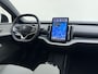 Volvo EX30 Cross Country Twin Motor Performance Ultra / 4X4 / Panoramdak / 360 Camera / Elektr. Stoelen / Stoelverwarming + Stuurw. Verwarming / Getint Glas Achter /  Google / Harman Kardon Audio /