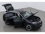 Volkswagen T-Roc 1.5 eTSI R-Line | ACC | Trekhaak | BLIS | Camera | Keyless Advanced | Stoel+Stuurverwarming | Getint glas