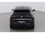 Volkswagen T-Roc 1.5 eTSI R-Line | ACC | Trekhaak | BLIS | Camera | Keyless Advanced | Stoel+Stuurverwarming | Getint glas
