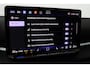 Volkswagen T-Roc 1.5 eTSI R-Line | ACC | Trekhaak | BLIS | Camera | Keyless Advanced | Stoel+Stuurverwarming | Getint glas