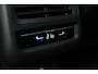 Volkswagen T-Roc 1.5 eTSI R-Line | ACC | Trekhaak | BLIS | Camera | Keyless Advanced | Stoel+Stuurverwarming | Getint glas