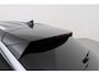 Volkswagen T-Roc 1.5 eTSI R-Line | ACC | Trekhaak | BLIS | Camera | Keyless Advanced | Stoel+Stuurverwarming | Getint glas