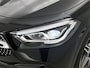 Mercedes-Benz GLA 200 AMG line | Trekhaak | Alarm scm 3 | Dodehoek assistent | Stoelverwarming | Achteruitrijcamera | Spiegel pakket Inclusief 24 maanden Mercedes-Benz Certified garantie voor Europa.