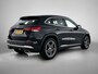 Mercedes-Benz GLA 200 AMG line | Trekhaak | Alarm scm 3 | Dodehoek assistent | Stoelverwarming | Achteruitrijcamera | Spiegel pakket Inclusief 24 maanden Mercedes-Benz Certified garantie voor Europa.