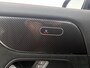Mercedes-Benz GLA 200 AMG line | Trekhaak | Alarm scm 3 | Dodehoek assistent | Stoelverwarming | Achteruitrijcamera | Spiegel pakket Inclusief 24 maanden Mercedes-Benz Certified garantie voor Europa.
