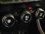 Renault Captur 1.3 TCe 140 Intens EDC automaat | 360 camera | draadloos Apple Carplay / Android Auto | tijdelijk gratis Top Afleverpakket twv Eur 695