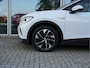 Volkswagen ID.4 Tech 77 kWh SOH 94%| trekhaak elektrisch bedienbaar | Panoramadak | Stoel&Stuurverwarming |
