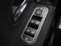 Mercedes-Benz A-klasse 180 Business Solution AMG | Panoramadak | Premium plus | Elek. Stoelen met Geheugen | HUD | Stoelverwarming | Parkeercamera | Multibeam LED | Keyless Entry/Go |