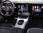 Mercedes-Benz CLA 200 Business Solution AMG 58 kWh | Elek. Trekhaak | Panoramadak | Premium Pakket | Superscreen | HUD | Burmester | Elek. Stoelen met Geheugen | Keyless Entry/Go | Apple Carplay/Android Auto |